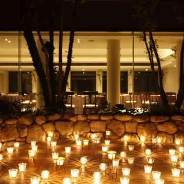 ホテルクラウンパレス知立 日が暮れてからのガーデン挙式