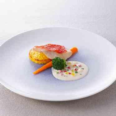 ホテルロイヤルクラシック大阪 魚料理