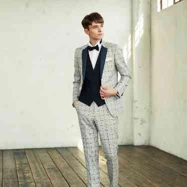 ホテルロイヤルクラシック大阪 タキシード