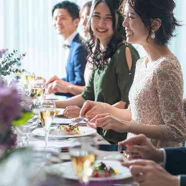 MEDI (メディー) 美味しい料理を囲んだ和やかな時間