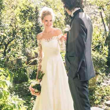 MEDI (メディー) 素材感やシルエットにも充分こだわることができるラインナップ