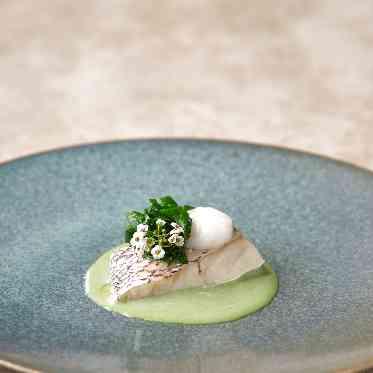 大宮 アートグレイス ウエディングシャトー 拘り抜いた食材でおもてなしの一皿を