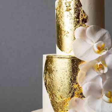 大宮 アートグレイス ウエディングシャトー 生花をモチーフにしたケーキ