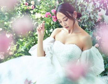 大宮アートグレイス ウエディングシャトー ドレス・衣装の写真3