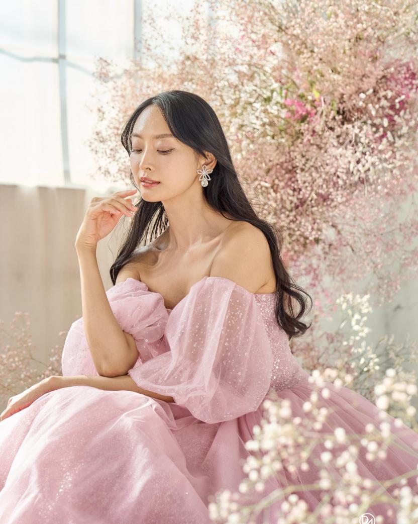 大宮 アートグレイス ウエディングシャトー ドレス・衣装