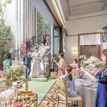 トリフォーリア NAGOYA<エルフラットグループ> パーティ会場とガーデンはひと続きなので演出もみんなで楽しめる