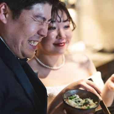 IWAI OMOTESANDO 幸せを分かち合う、 それは、同じ釜の飯を食うということ。