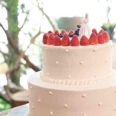 ザ クラシカ ベイリゾート シンプルで美しいケーキにも、ふたりのこだわりを。