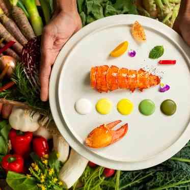 ザ クラシカ ベイリゾート フレンチの味やテクニックは残しつつ、素材や調理法にこだわったナチュラルフレンチ