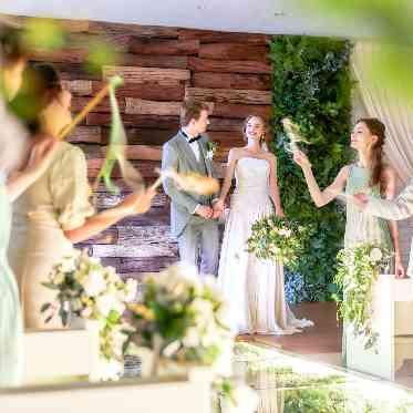 The Liverary(ザ ライヴラリー) オリジナルの人前式も