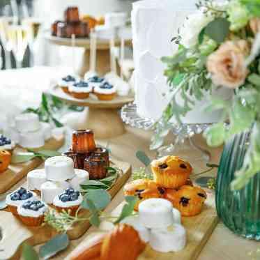 The Liverary(ザ ライヴラリー) 色鮮やかなデザートビュッフェ