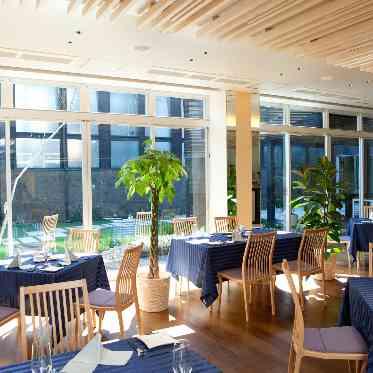 ORIENTAL KYOTO SUZAKU-TEI(オリエンタル京都朱雀邸) レストラン【エソラ】
少人数の会食会場におススメ