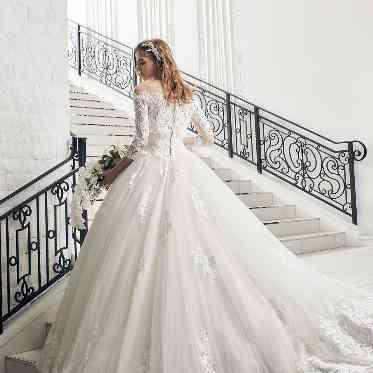 ORIENTAL KYOTO SUZAKU-TEI(オリエンタル京都朱雀邸) クラシカルからナチュラルまで、運命の一着がきっと見つかる