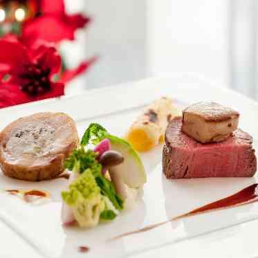 ホテルオークラ東京ベイ お二人のエピソードを織り込んだストーリーメニューでお二人だけの特別メニューを