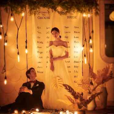 アルマリアン東京 メインスペースをフォトスペースに。タペストリーやマーキライトで感度高い空間装飾を