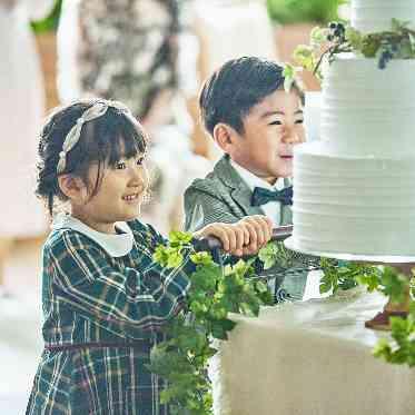 アルマリアン東京 お子様ゲストにお手伝いいただくシーンは、あたたかな気持ちになれるかわいい演出