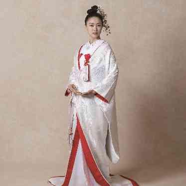 アルマリアン東京 【PRIMACARA】では和装も人気がある