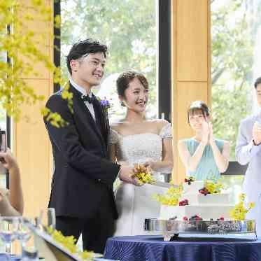 大宮 清水園 ケーキ入刀やファーストバイトなど様々な演出が叶う。