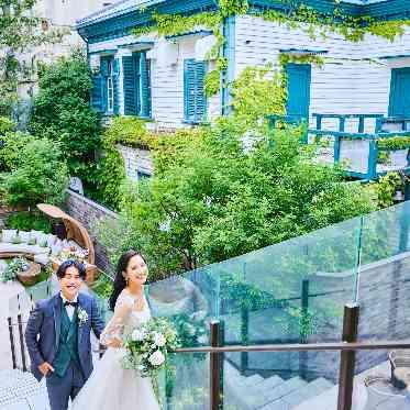 ガーデンでフラワーシャワーが人気演出