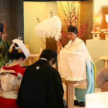 岩崎台倶楽部グラスグラス 神主様を招いての親善式も承っております。完全貸切だからこそのご提案です。