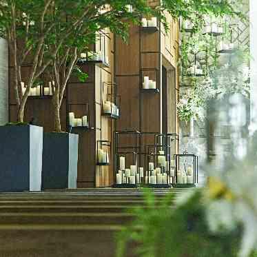 ザ ストリングス表参道 キャンドルと木々に囲まれた他にはないデザイナーズ空間