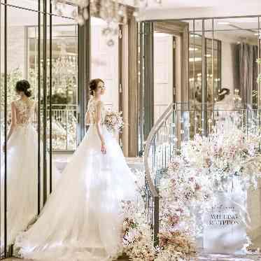 ザ ストリングス表参道 階段からのサプライズ入場演出も可能!