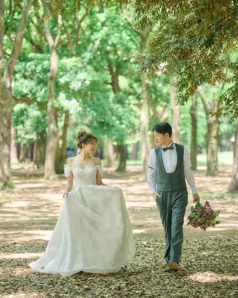 ザ ストリングス表参道 ドレス・衣装