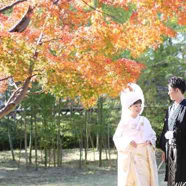 THE 祝言~中村公園記念館~ 紅葉に彩られた美しい庭園も1日1組のみ、ゆっくりとお楽しみ頂ける