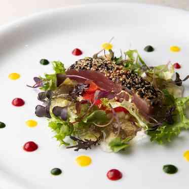 Johnnieʼs Brasserie （ジョニーズ ブラッセリー） Johnnieʼs Brasserie （ジョニーズ ブラッセリー）