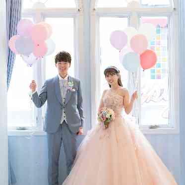 ウエディングファンタジア メイクルーム前もフォトスポットとして人気♪