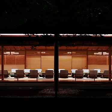 有栖川清水 日暮れ後はまた異なる印象を魅せる神秘的な場所