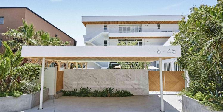 WEEKEND HOUSE 外観