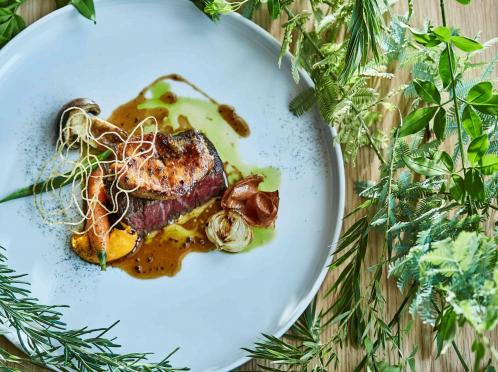 WEEKEND HOUSE 料理