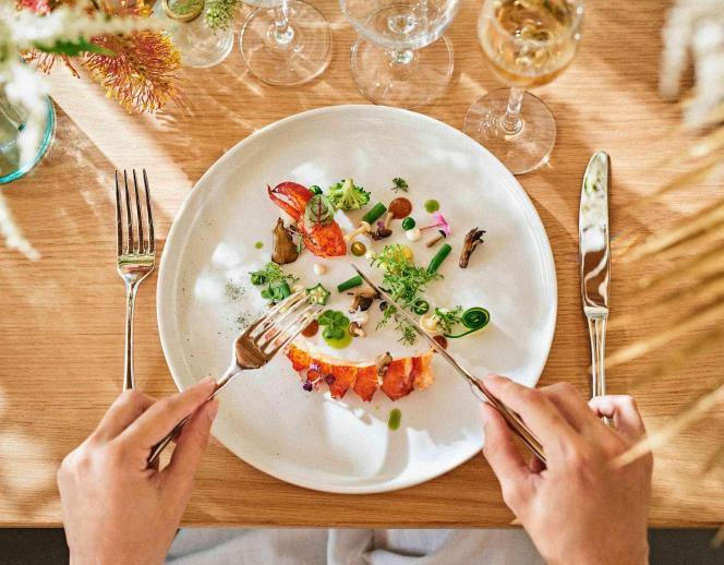 WEEKEND HOUSE 料理