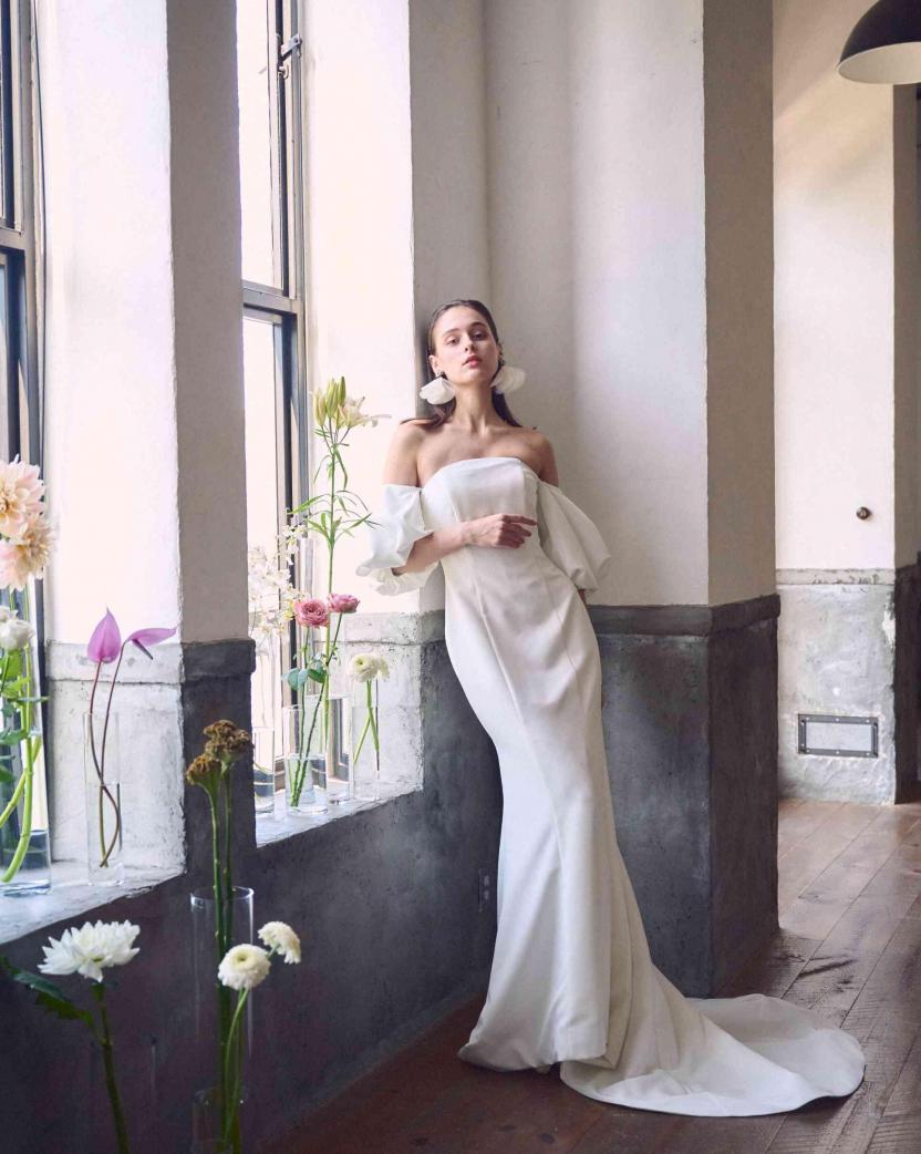 WEEKEND HOUSE ドレス・衣装