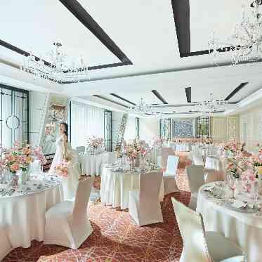 ホテル日航大阪 白鳥