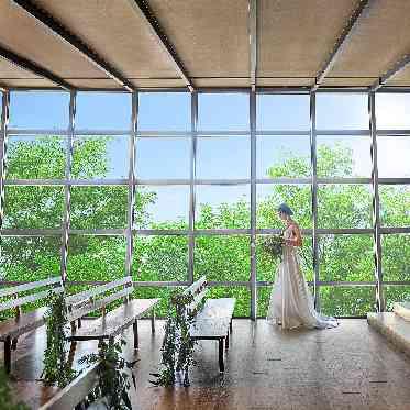 THE TOWER HOTEL NAGOYA(ザタワーホテルナゴヤ) 心地よい光と緑の中で誓う、自然光溢れるオリジナル挙式を。