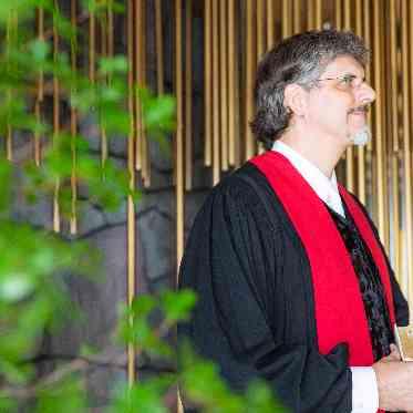 THE TOWER HOTEL NAGOYA(ザタワーホテルナゴヤ) 専属牧師の温かい言葉が響き渡る。