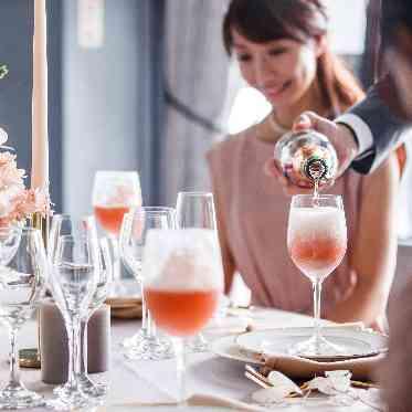 THE TOWER HOTEL NAGOYA(ザタワーホテルナゴヤ) サービスマンのきめ細かいサービスが行き届くパーティ