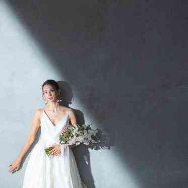 THE TOWER HOTEL NAGOYA(ザタワーホテルナゴヤ) 歴史的建造物の重厚さを感じられるモルタルの壁は絵になるフォトスポット。