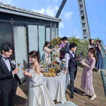 THE TOWER HOTEL NAGOYA(ザタワーホテルナゴヤ) 結婚式後は、友人を部屋に招いてアフターパーティ