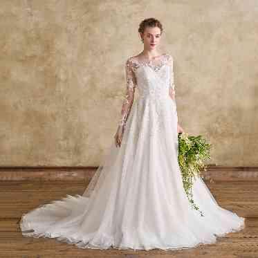 THE TOWER HOTEL NAGOYA(ザタワーホテルナゴヤ) ブーケ・アクセで変化するニュアンスカラーはアレンジ好きなブライドにも人気