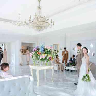 ホテルモントレ ラ・スール大阪 専用ラウンジはゲストとの貸切空間