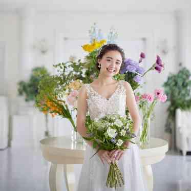 ホテルモントレ ラ・スール大阪 鮮やかな装花が映える