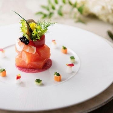 ホテルモントレ ラ・スール大阪 美味しさだけでなく、見た目も追及した一皿