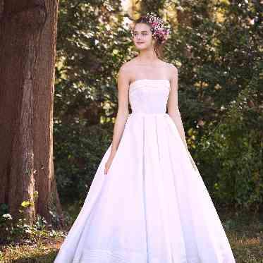 ホテルモントレ ラ・スール大阪 ウェディングドレス