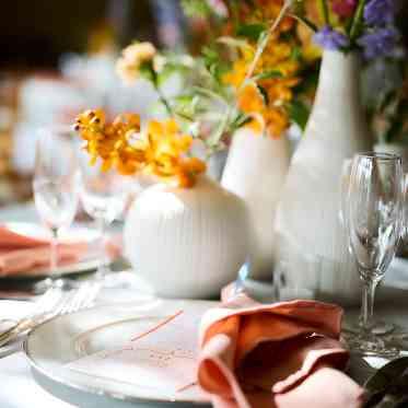 ホテルモントレ ラ・スール大阪 和モダンな装花まで幅広くご提案