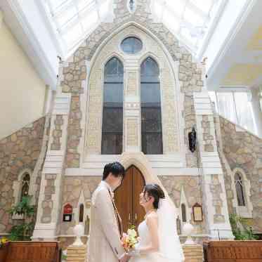 ホテルモントレ京都 大聖堂を背景に♪