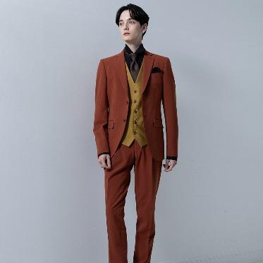 マリエルコートインターパーク タキシードの種類も豊富!