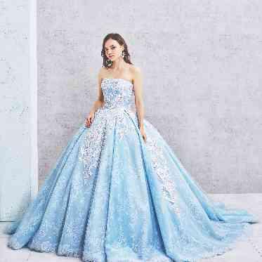 POPCORN KOBE (ポップコーン神戸) 華やかなドレスも多数準備